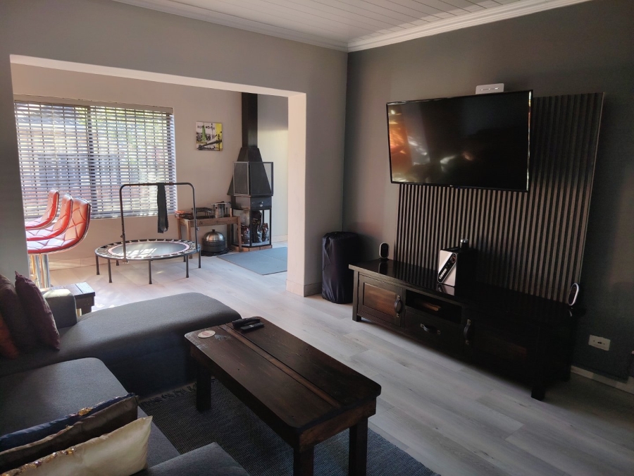 2 Bedroom Property for Sale in Walmer Downs Eastern Cape